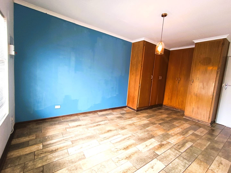 3 Bedroom Property for Sale in Langenhovenpark Free State